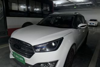 众泰T300 2017款 1.5L 手动尊享型