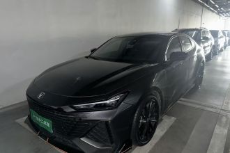 长安UNI-V 2022款 2.0T 锋速版