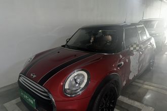 MINI 2016款 1.5T COOPER 五门版