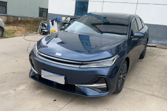 吉利银河 银河A7 2025款 EM-i 150km 星舰版