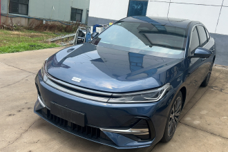 吉利银河 银河A7 2025款 EM-i 150km 星舰版