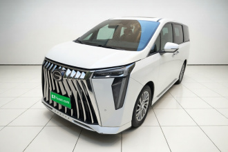 广汽传祺 传祺M8 2023款 宗师系列 400T 至尊版