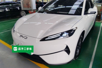 比亚迪e7 2025款 520智行出行版