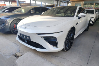 哪吒汽车 哪吒S 2023款 纯电 520km 后驱Lite版