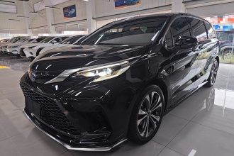 丰田 格瑞维亚 2022款 2.5L混动 尊贵版