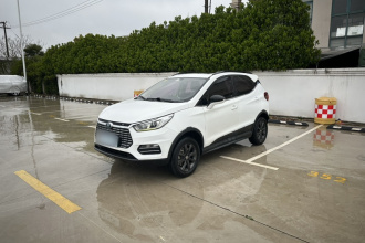 比亚迪 元新能源 2018款 EV360 智联炫酷型