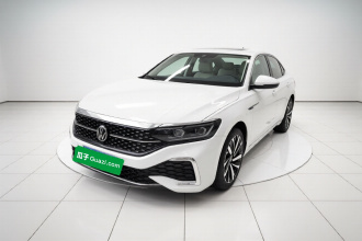 大众 帕萨特 2022款 330TSI 星空豪华版