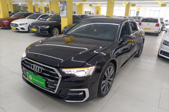 奥迪A6L 2023款 改款 45 TFSI quattro 臻选动感型
