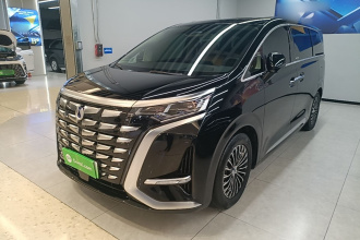 腾势D9 2024款 DM-i 980 四驱尊荣型
