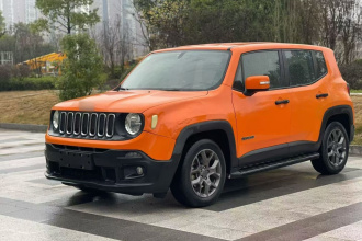 Jeep 自由侠 2017款 180T 自动动能版+
