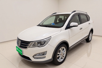 宝骏560 2016款 1.8L 手动精英型