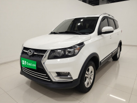 北汽幻速S3 2016款 S3L 1.5L 手动尊贵型