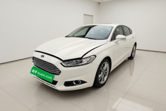 福特 蒙迪欧 2013款 2.0L GTDi240豪华运动型