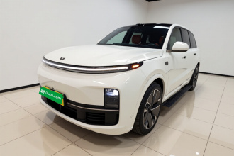 理想汽车 理想L9 2025款 Ultra 智能焕新版