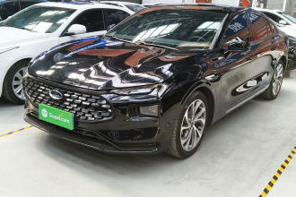 福特 蒙迪欧 2022款 改款 EcoBoost 245 至尊型