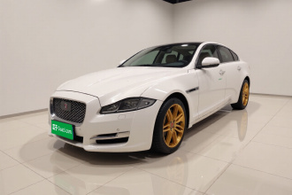 捷豹XJ 2018款 XJL 3.0 SC 两驱典雅商务版