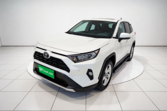丰田 RAV4荣放 2022款 2.0L CVT两驱风尚Plus版