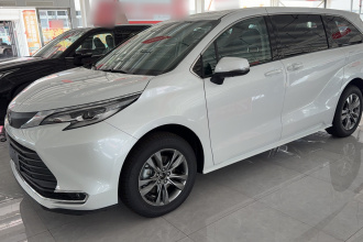 丰田 赛那SIENNA 2027款 2.5L 双擎四驱舒适版