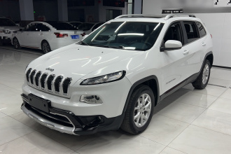 Jeep 自由光 2017款 2.0L 优越版