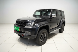 北京越野BJ40 2024款 2.0D 刀锋英雄荣耀版
