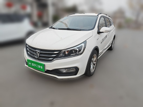 宝骏310W 2017款 1.5L 手动时尚型 国V