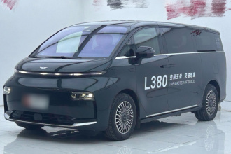 吉利银河 翼真L380 2025款 805km旗舰版四驱