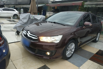 雪铁龙 世嘉 2013款 三厢 1.6L 自动品尚型