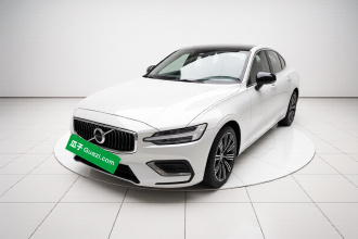 沃尔沃S60 2020款 T4 智远豪华版
