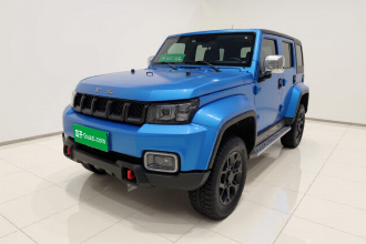 北京越野 北京BJ40 2021款 2.3T 自动四驱刀锋英雄版至尊型