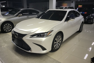 雷克萨斯ES 2020款 200 卓越版