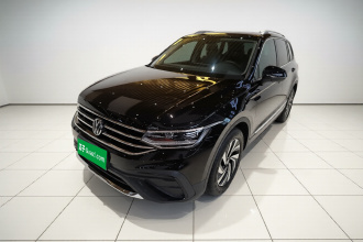 大众 途观L 2024款 出众款 300TSI 自动两驱龙腾版