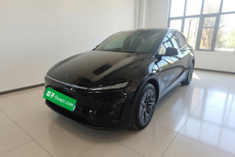 特斯拉 Model Y L 2025款 长续航全轮驱动版