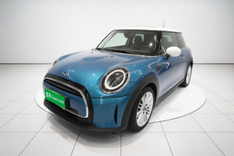 MINI 2022款 改款 1.5T COOPER 经典派