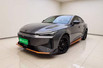 长安UNI-V 2024款 1.5T 尊贵运动型