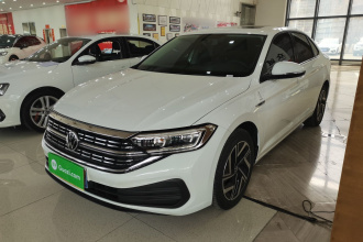 大众 速腾 2025款 300TSI DSG飞越版