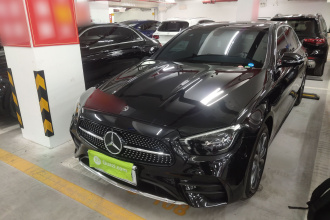 奔驰E级 2023款 E 300 L 运动时尚型