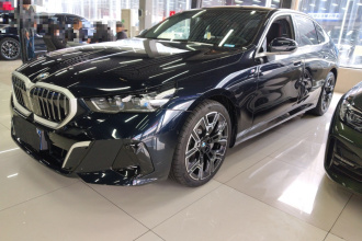 宝马5系 2024款 530Li 尊享型 M运动套装
