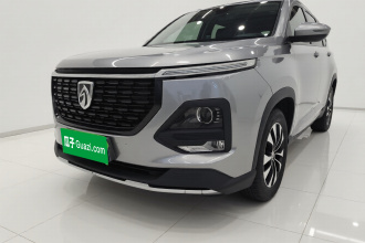 宝骏530 2020款 1.5T CVT豪华互联型 6座