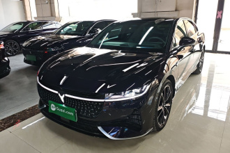 岚图汽车 岚图追光 2024款 PHEV 四驱超长续航旗舰版