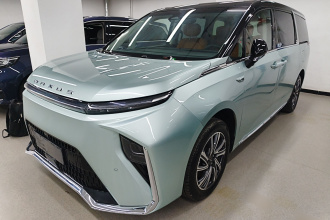 上汽大通MAXUS 大家9 2024款 超混 长续航森林版 七座