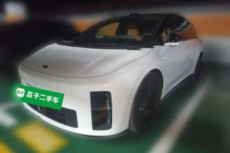 理想汽车 理想i6 2025款 两驱标准版