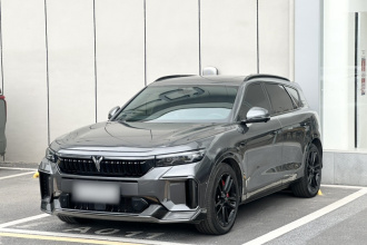岚图汽车 岚图FREE 2025款 318 259km 四驱探索版