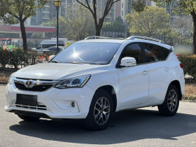 比亚迪 宋 2017款 盖世升级版 1.5TID 自动精英型