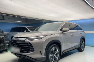 比亚迪 护卫舰07 2023款 DM-i 100KM 旗舰型