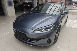 比亚迪 海豹06新能源 2025款 DM-i 智驾版 120KM尊享型