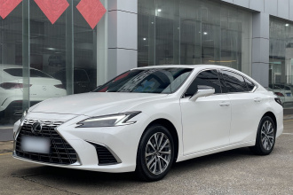 雷克萨斯ES 2025款 300h 臻享版