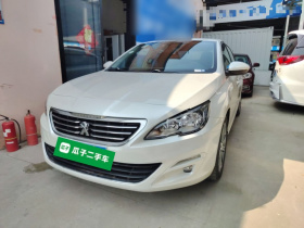 标致408 2015款 1.2T 自动豪华版