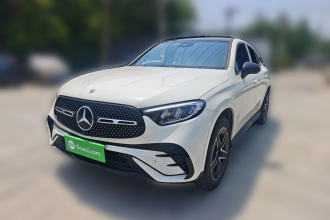 奔驰GLC轿跑 2024款 GLC 260 4MATIC 轿跑SUV