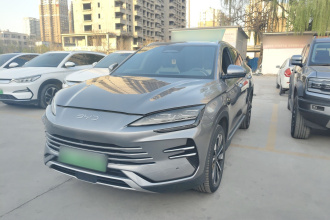 比亚迪 宋PLUS新能源 2025款 DM-i 智驾版 112KM 尊贵型