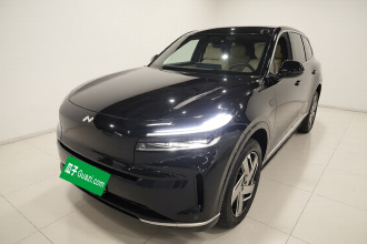 乐道L90 2025款 Max 六座版